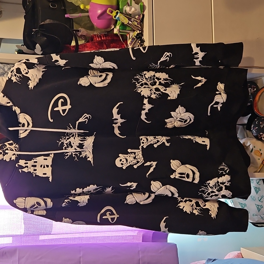 Euc disney parks glow in the dark mickey mouse hoodie